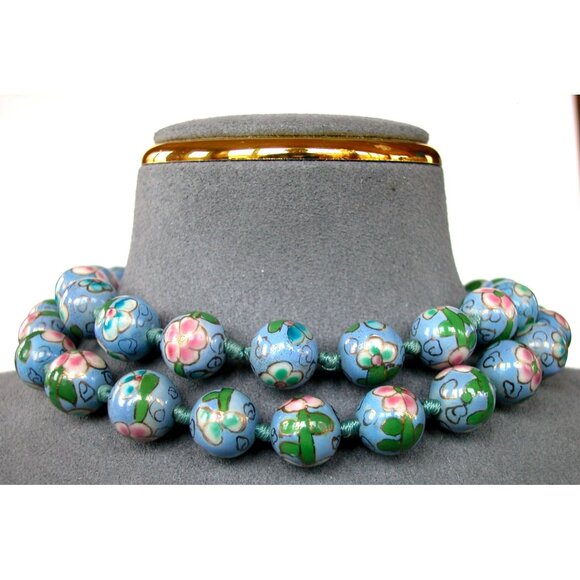 Handcrafted Cloisonné Floral Bead Necklace With Gold-Tone Ornate Clasp 18" Lengt - Picture 1 of 3